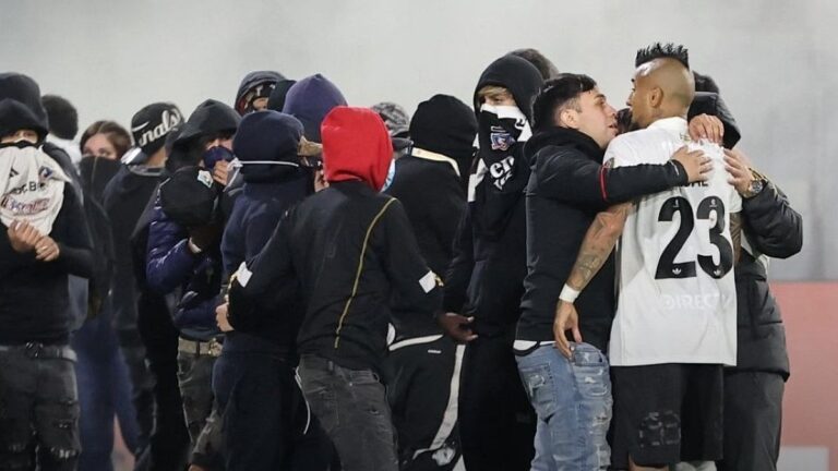 El escalofriante comunicado de barras de Colo Colo contra Carabineros: «Venganza»