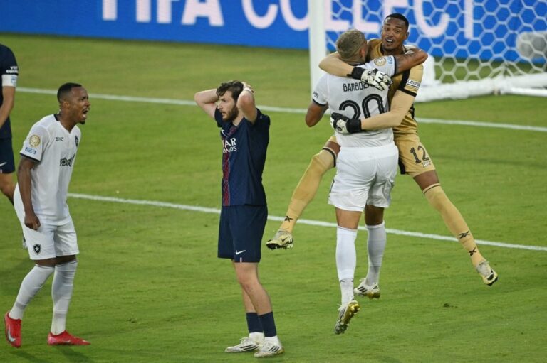 El campeón de la Libertadores le ganó al de la Champions: Botafogo derrotó al PSG