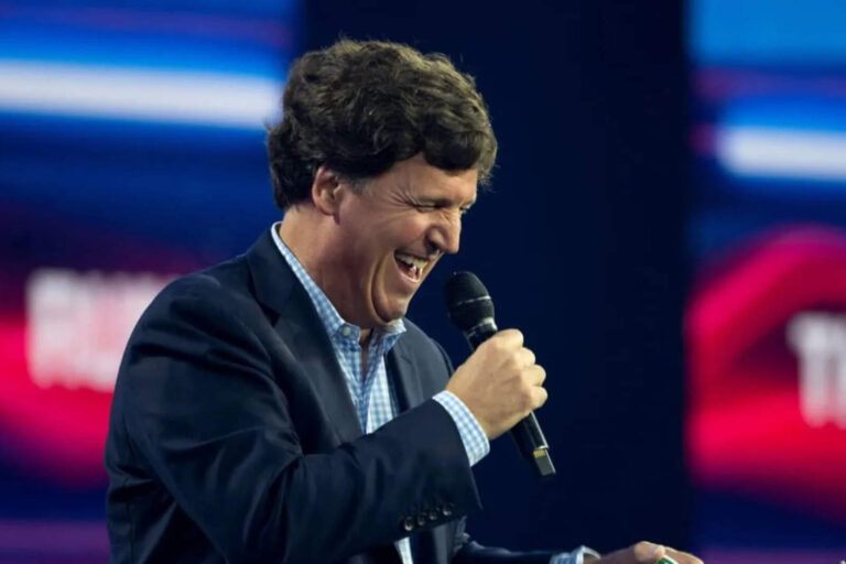 Delirante: Ahora Tucker Carlson dice que Jeffrey Epstein era agente del Mossad