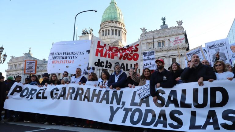 Motosierra recargada en 2026: el Gobierno prometió al FMI ajuste en discapacidad, IVA a exentos y suba de tarifas
