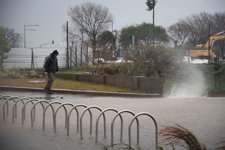 Ciclogénesis, lluvias fuertes y alerta tormentas en la Ciudad de Buenos Aires y 9 provincias
