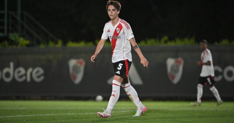 Mala noticia en River: Costantini sufrió una grave lesión