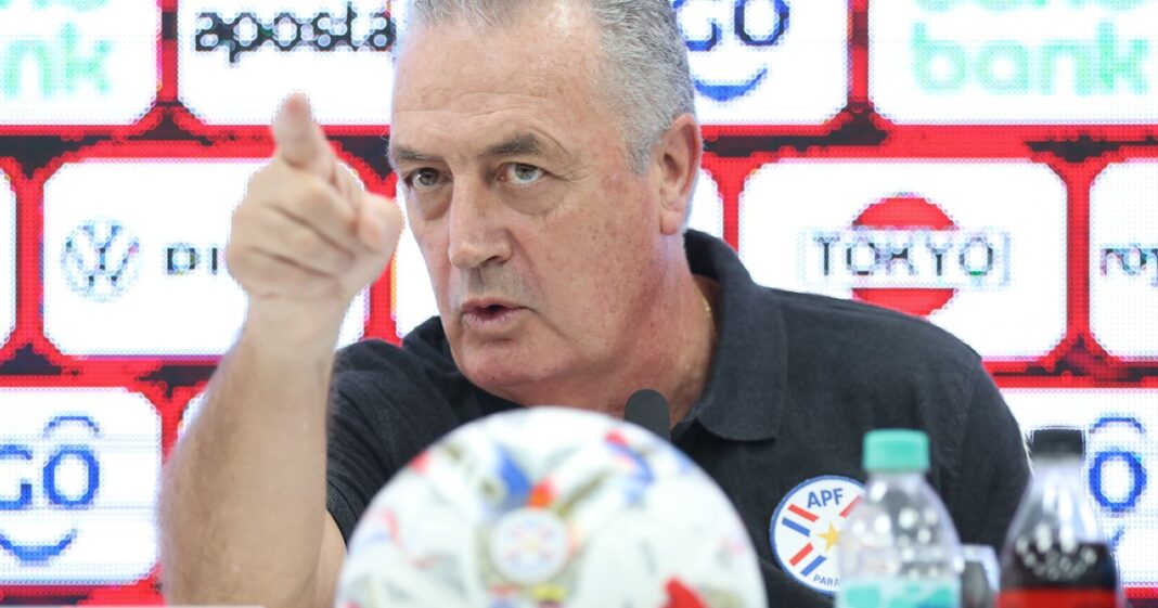 2040294-gustavo-alfaro-y-un-tiro-por-elevacion-a-marcelo-gallardo-por-el-nivel-de-galarza-con68c212d63b089