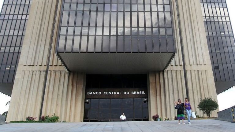 Banco Central de Brasil analiza una suba en las tasas de interés: cómo podría impactar en la Argentina