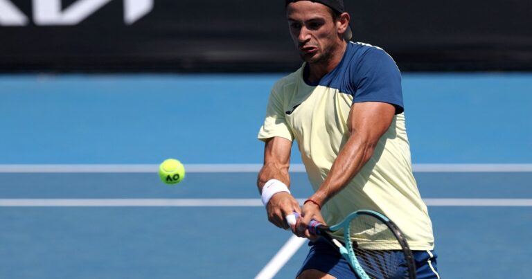 Abierto de Australia, día 2, EN VIVO: rápida eliminación de Navone y otros tres argentinos a la cancha, a la espera del debut de Novak Djokovic en Melbourne